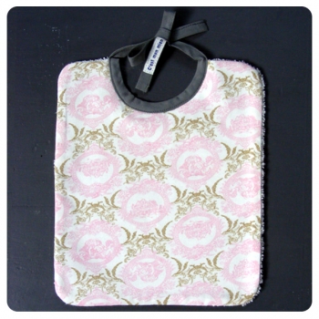 Bavoir Ange rose